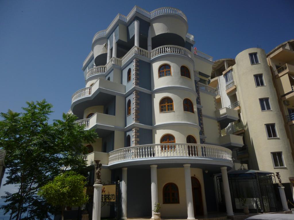 Guesthouse Central Sarande - 777 Ngoại thất bức ảnh